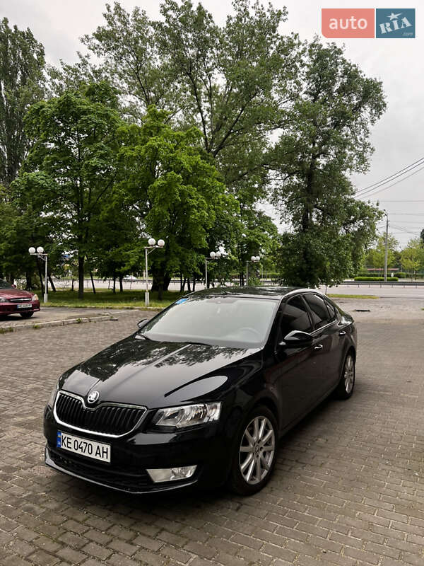 Лифтбек Skoda Octavia 2013 в Днепре