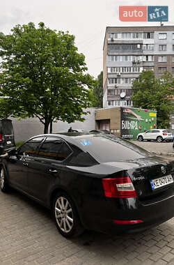 Лифтбек Skoda Octavia 2013 в Днепре