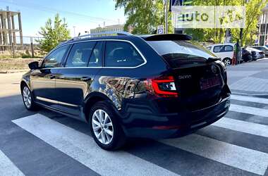 Универсал Skoda Octavia 2018 в Киеве