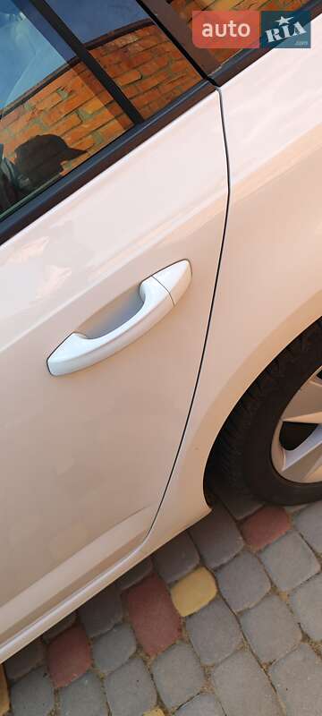 Универсал Skoda Octavia 2019 в Виннице