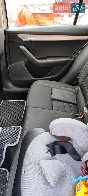 Универсал Skoda Octavia 2019 в Виннице