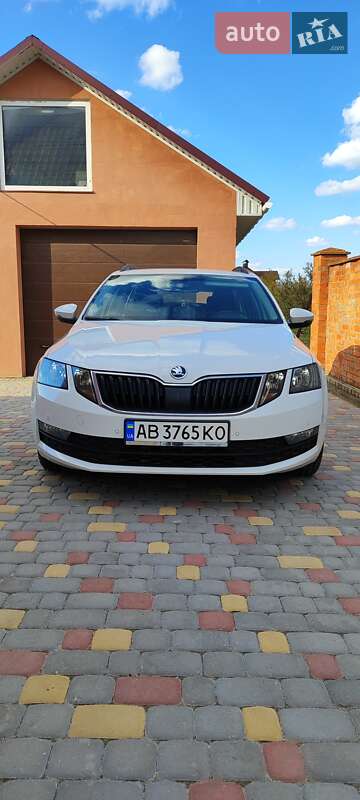 Универсал Skoda Octavia 2019 в Виннице