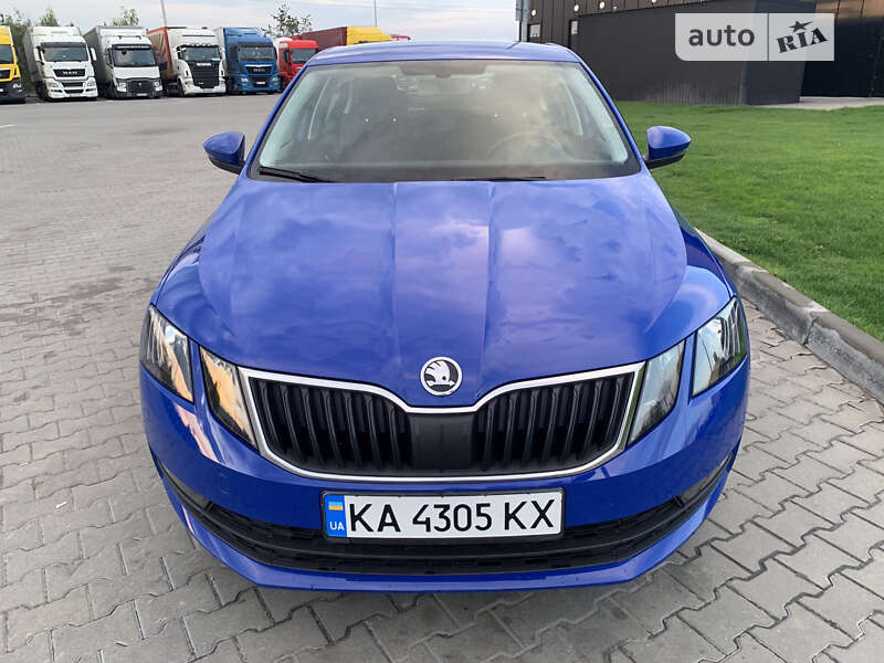 Лифтбек Skoda Octavia 2019 в Киеве