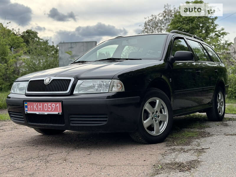 Універсал Skoda Octavia 2009 в Лубнах