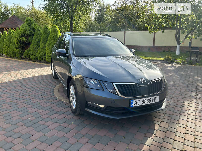 Универсал Skoda Octavia 2017 в Горохове