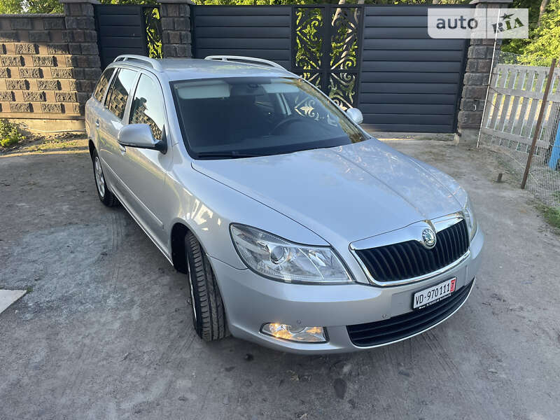 Універсал Skoda Octavia 2010 в Рівному