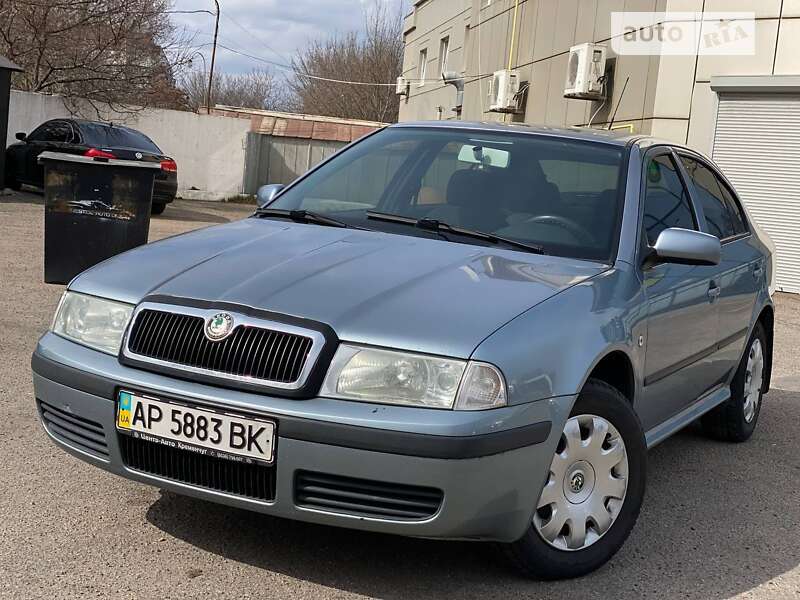 Лифтбек Skoda Octavia 2005 в Днепре