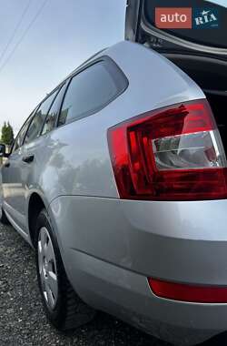 Универсал Skoda Octavia 2015 в Черновцах