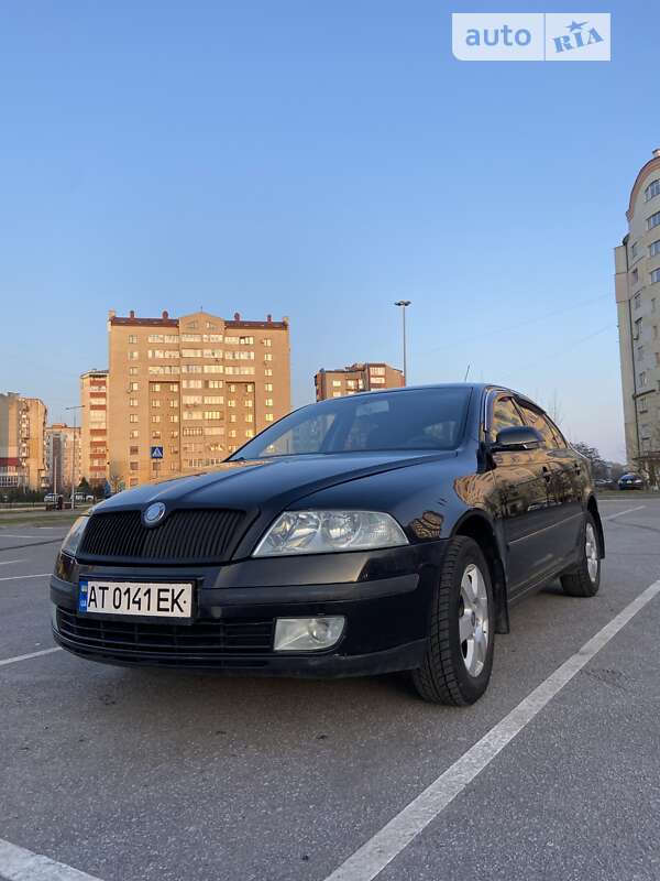 Лифтбек Skoda Octavia 2006 в Ивано-Франковске