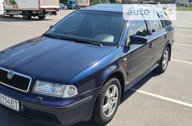 Универсал Skoda Octavia 1999 в Киеве