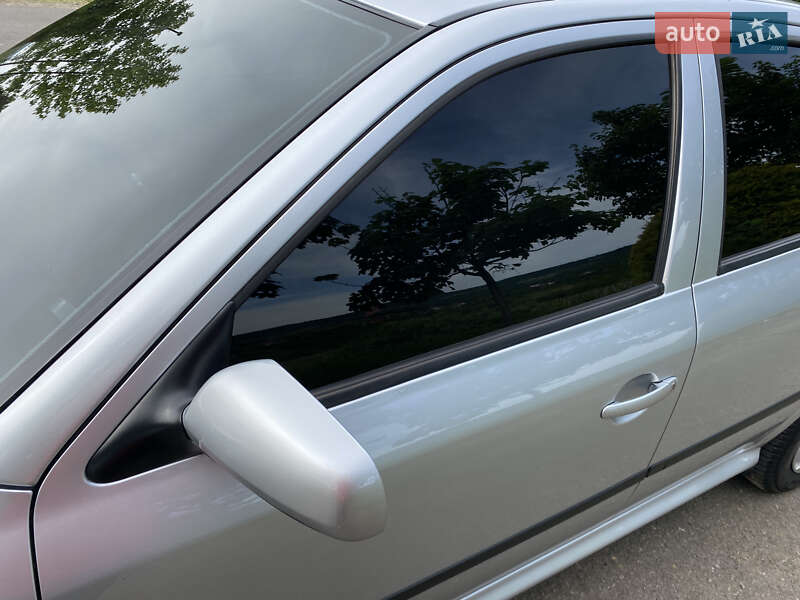 Лифтбек Skoda Octavia 2008 в Мукачево