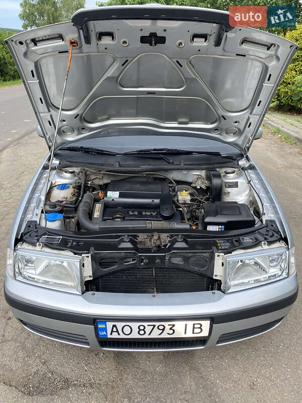 Лифтбек Skoda Octavia 2008 в Мукачево