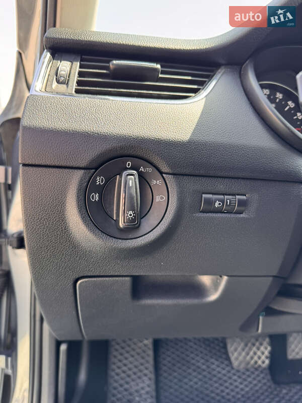 Лифтбек Skoda Octavia 2013 в Запорожье фото 28 Лифтбек Skoda Octavia 2013 в Запорожье