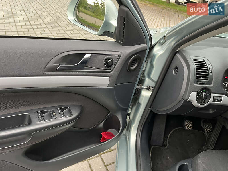 Універсал Skoda Octavia 2012 в Дрогобичі