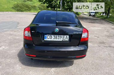 Лифтбек Skoda Octavia 2009 в Чернигове