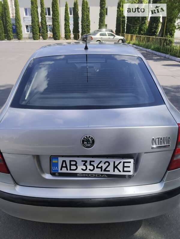 Лифтбек Skoda Octavia 2005 в Виннице