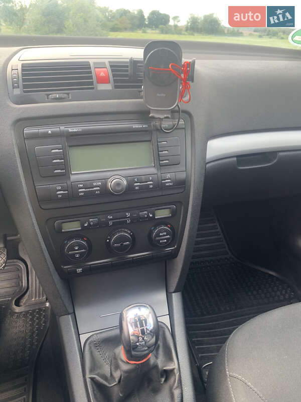 Універсал Skoda Octavia 2008 в Луцьку