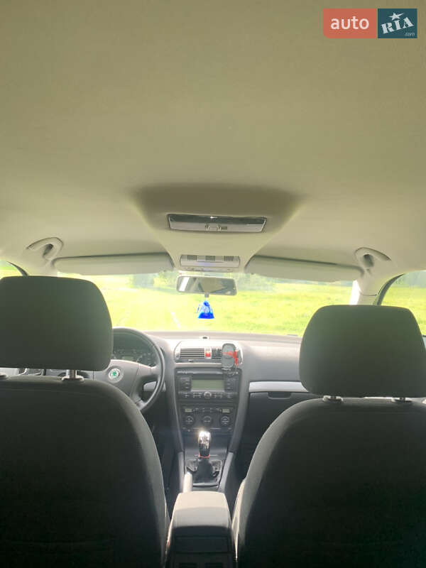 Універсал Skoda Octavia 2008 в Луцьку