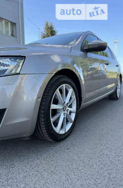 Універсал Skoda Octavia 2013 в Луцьку