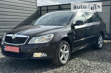 Універсал Skoda Octavia 2009 в Луцьку