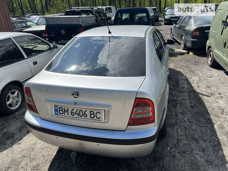 Лифтбек Skoda Octavia 2001 в Киеве
