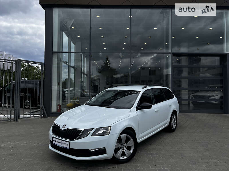 Лифтбек Skoda Octavia 2018 в Одессе