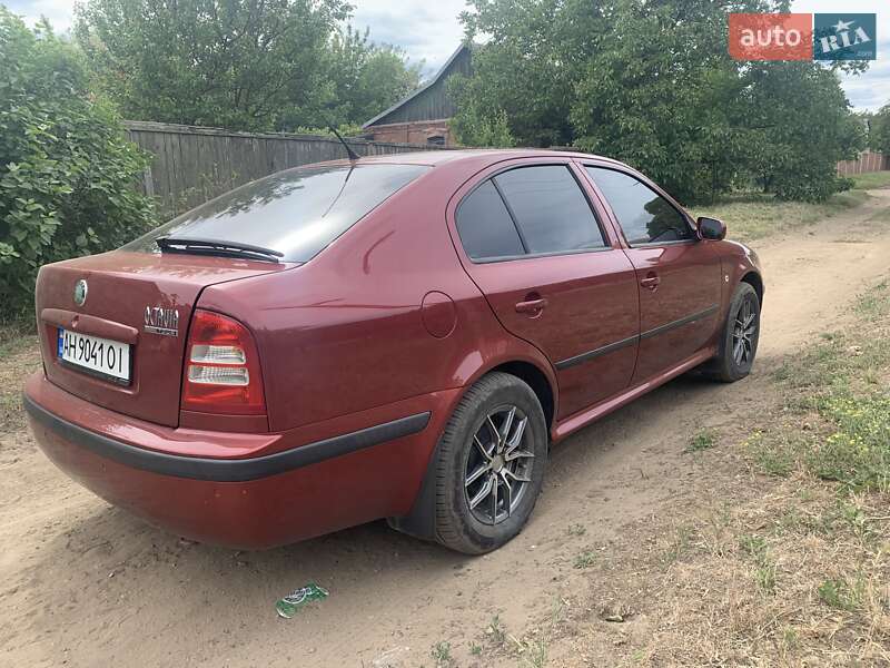 Лифтбек Skoda Octavia 2005 в Краматорске