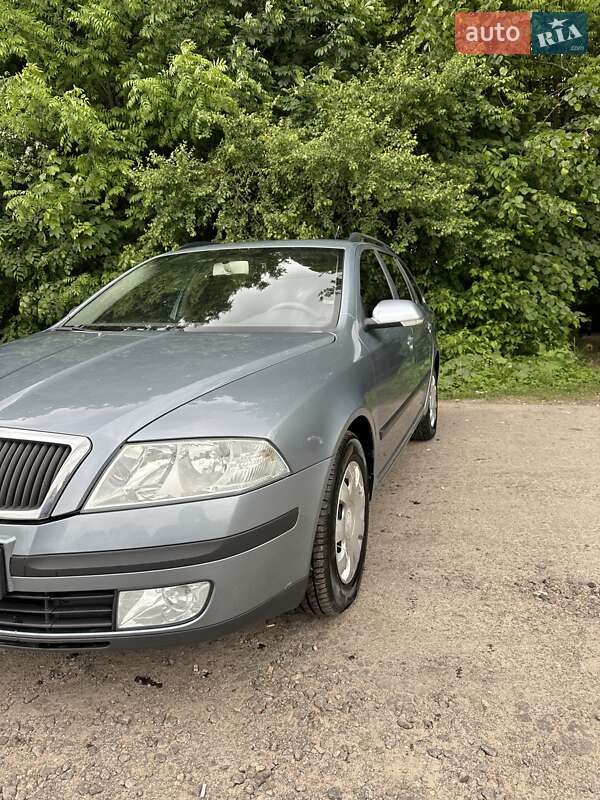 Универсал Skoda Octavia 2005 в Виннице