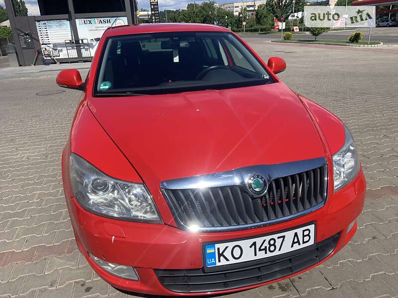 Универсал Skoda Octavia 2013 в Мукачево