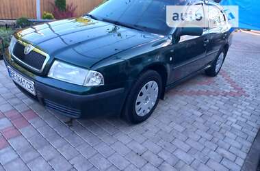 Лифтбек Skoda Octavia 2003 в Врадиевке