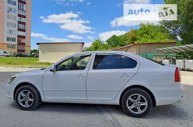 Лифтбек Skoda Octavia 2010 в Каменец-Подольском