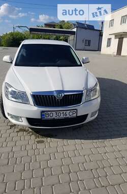 Универсал Skoda Octavia 2012 в Борщеве