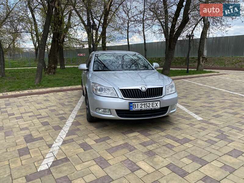 Лифтбек Skoda Octavia 2009 в Кременчуге