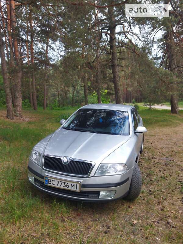 Лифтбек Skoda Octavia 2006 в Золочеве