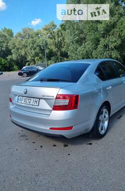 Лифтбек Skoda Octavia 2015 в Сумах