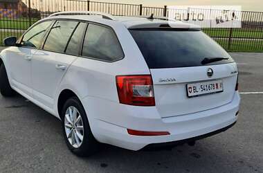 Универсал Skoda Octavia 2013 в Луцке