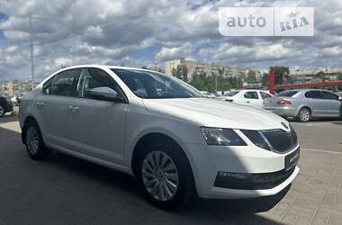 Лифтбек Skoda Octavia 2017 в Киеве