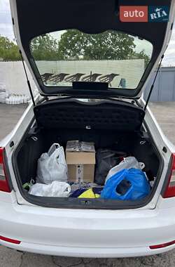Ліфтбек Skoda Octavia 2012 в 