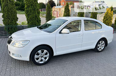 Лифтбек Skoda Octavia 2010 в Хмельницком