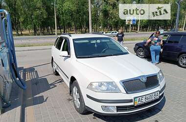 Универсал Skoda Octavia 2007 в Днепре