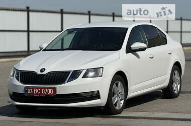 Лифтбек Skoda Octavia 2019 в Луцке