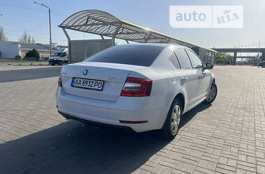 Лифтбек Skoda Octavia 2017 в Днепре