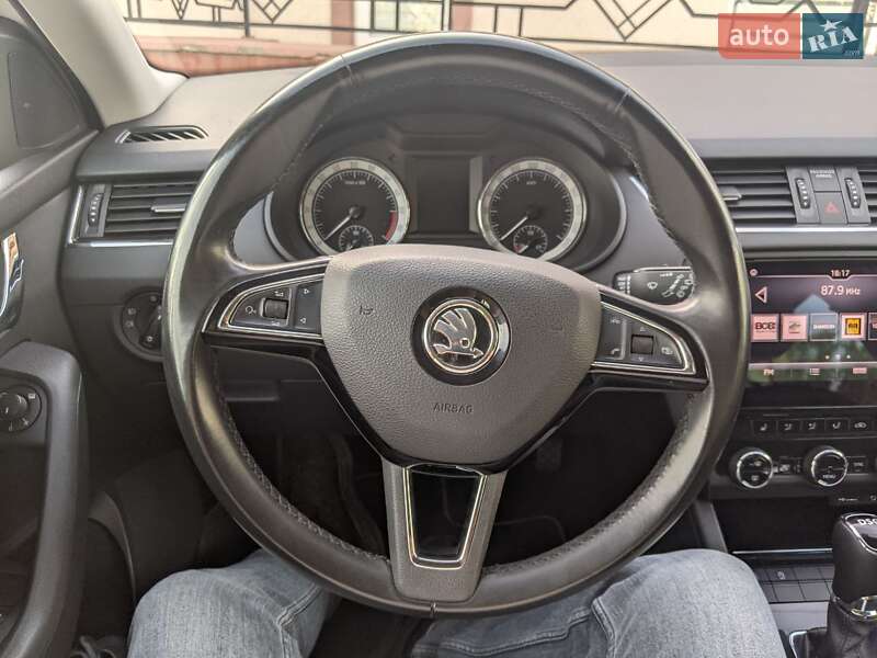 Універсал Skoda Octavia 2017 в Ужгороді