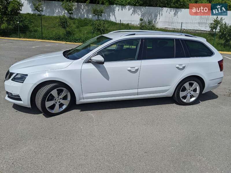 Універсал Skoda Octavia 2017 в Ужгороді