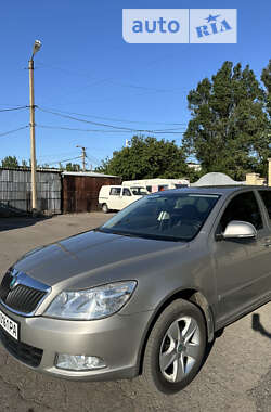 Ліфтбек Skoda Octavia 2012 в Межовій