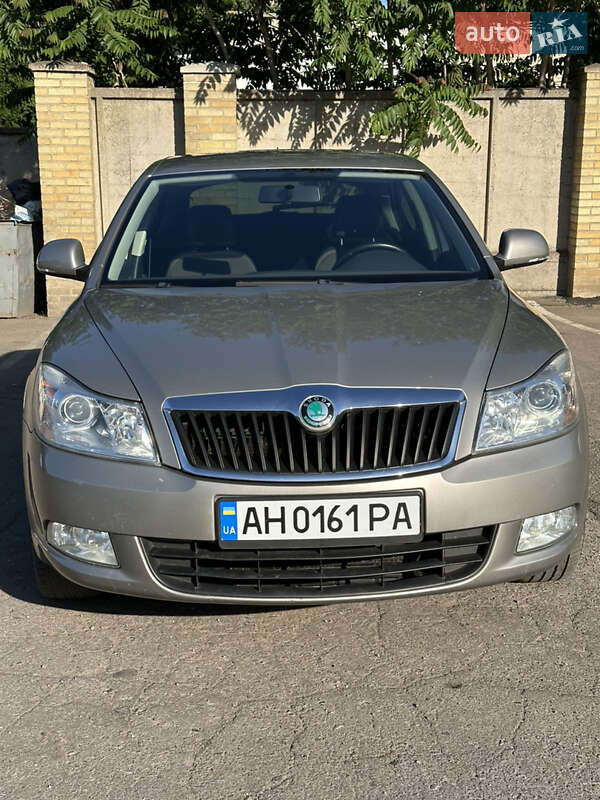 Лифтбек Skoda Octavia 2012 в Покровске