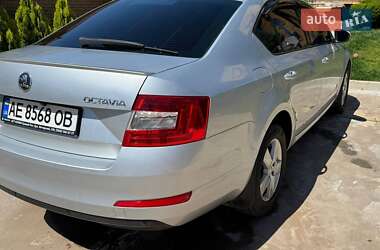 Лифтбек Skoda Octavia 2013 в 
