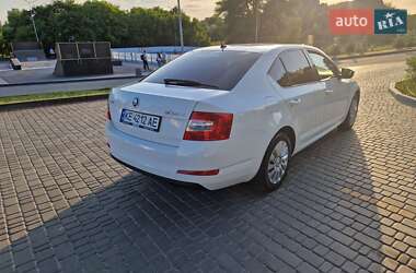 Лифтбек Skoda Octavia 2016 в Каменском