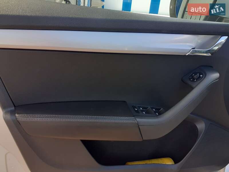 Універсал Skoda Octavia 2014 в Чемерівцях