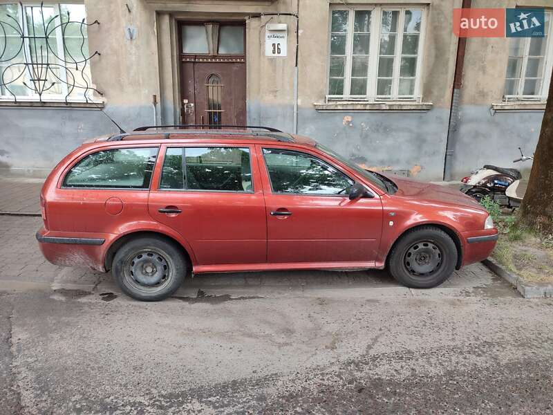 Універсал Skoda Octavia 2001 в Львові